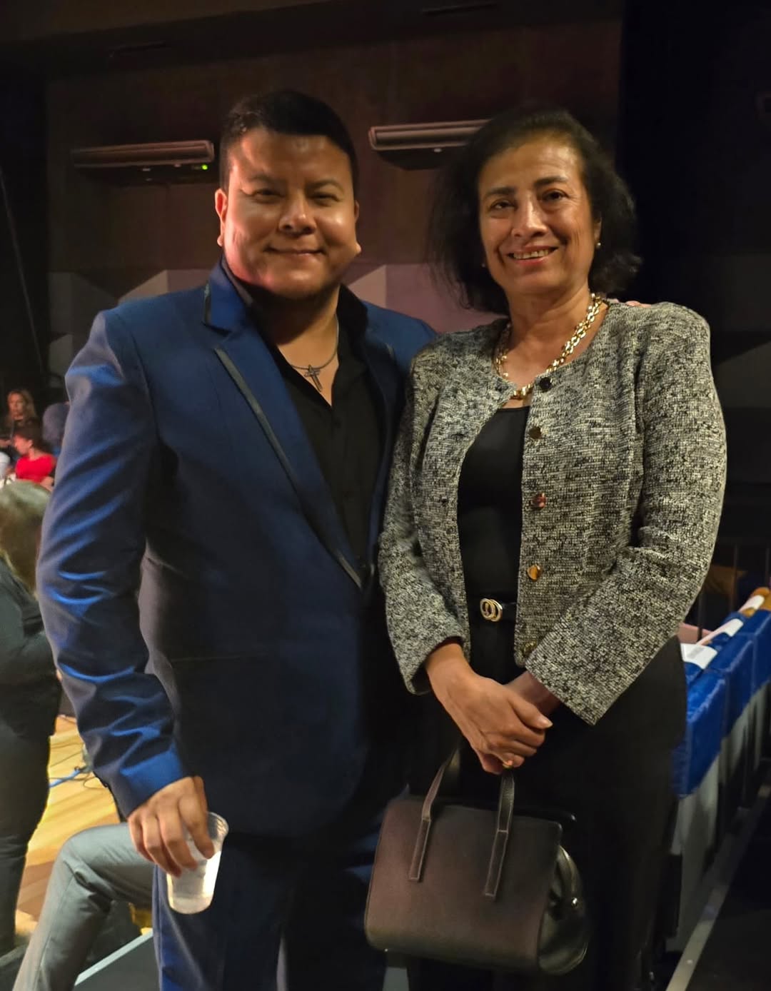 José Antonio Alcazaba durante la gala internacional en Uruguay